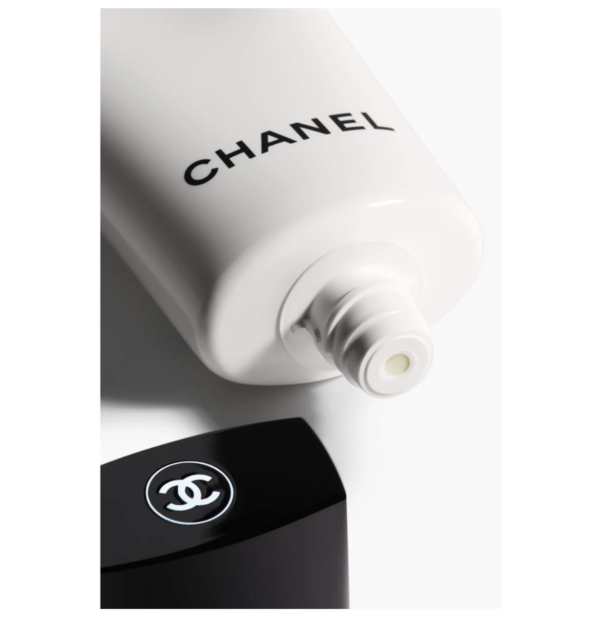 Chanel Anti-Pollution Cleansing Foam - 5 oz