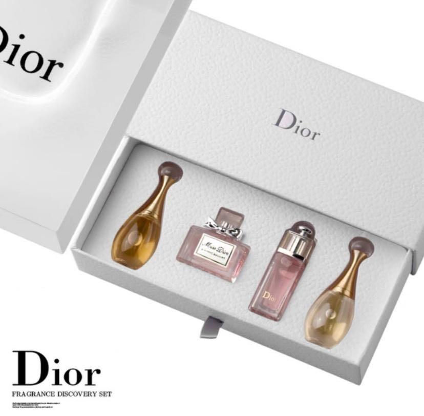 Parfum 4PCS 5ml Miniature Frangrances Birthday, Valentine's Day, Anniversary, Holiday, Wedding Gift Set